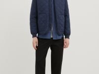 Утепленная стеганая куртка-бомбер