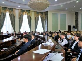 Награждены победители VII интеллектуальной игры «Модель Якутской городской Думы»