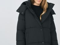 Утеплённая куртка с капюшоном, Черный