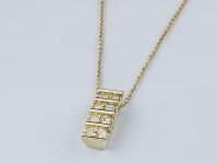 Классическая подвеска из желтого золота с бриллиантами э0301пд03210004