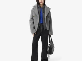 Женский свитшот Lacoste