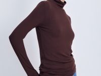 Водолазка приталенного силуэта