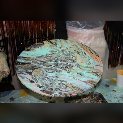 Создание интерьерной картины в стиле FluidArt на холсте