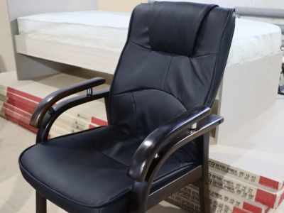 В Якутии осужденные исполняют заказы на реставрацию мебели