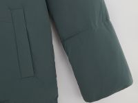 Утепленное пальто свободного силуэта