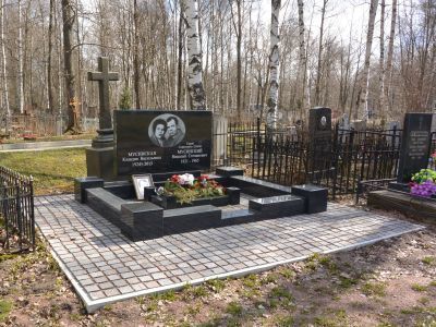 Могила Мусинского Николая Степановича (1921-1965 гг.) - Героя Советского Союза