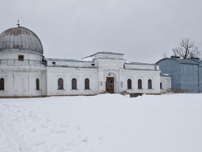 Обсерватория с павильоном рефрактора
