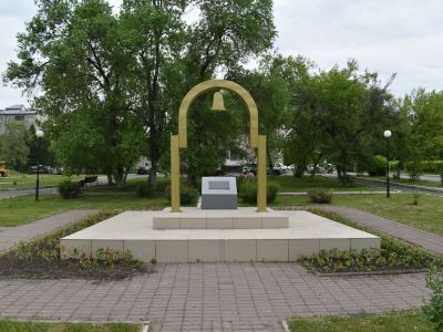 Братская могила красноармейцев 35-й дивизии 5-й Красной Армии, погибших при освобождении Кузбасса. Мемориал