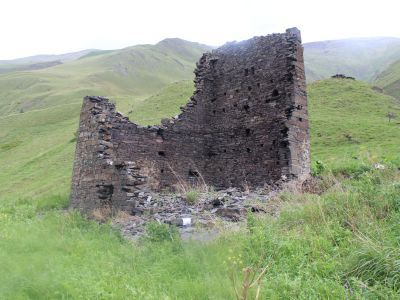 Башня жилая № 4 (на правом берегу ручья)