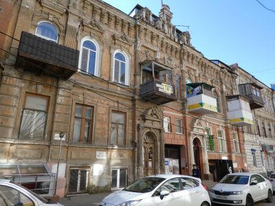 Бывший доходный дом И.В. Котлярова, в котором в 1952 – 1999 гг. жил ростовский краевед А.А. Айрумян