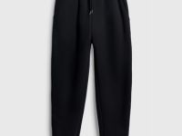 Джоггеры с накладным карманом, Черный