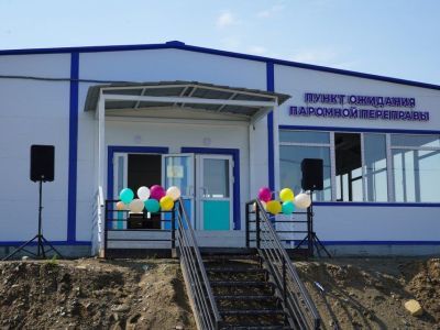 В Нижнем Бестяхе заработал пункт ожидания на паромной переправе