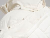 Стеганая куртка с искусственным утеплителем