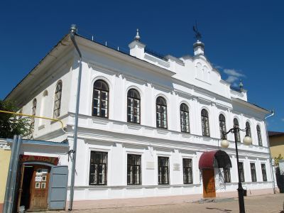 Главный дом с домовой церковью