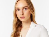 Женское платье Lacoste с v-образным вырезом