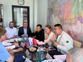 Китайская компания и АО «АК «ЖДЯ» обсудили вопросы поставки СПГ в Китай