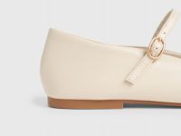 Балетки, Бежевый