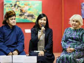 Выставка картин монгольских художников открылась в Якутске