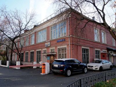 Поликлиника, 1920-е гг., архитектор А.И.Мешков, инженер Г.Л.Масленников