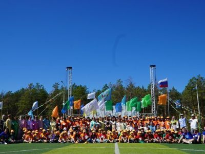 В летнем лагере «Сосновый Бор» открылась смена «Я-гражданин мира»