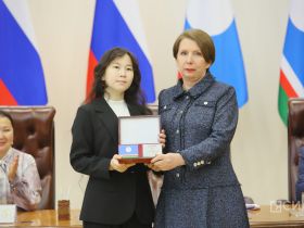 Вручены стипендии первого президента Якутии «Знанием победишь»