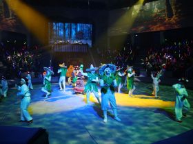 Лучших школьников чествовали на Ёлке главы Якутии