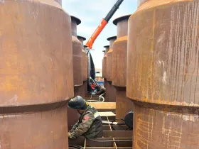 В Якутии строители Ленского моста готовятся к ледоходу