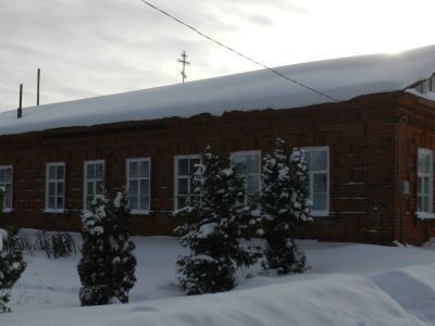 Здание церковно-приходской школы, построенное М.М. Таланцевым