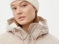 Стеганое утепленное пальто