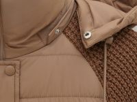 Утепленное полупальто с вязаными рукавами