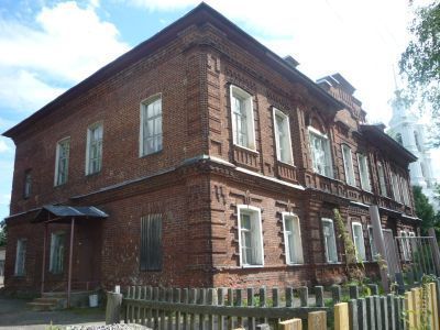 Больница земская