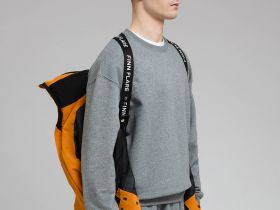 Горнолыжная куртка со съемным капюшоном