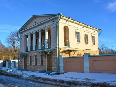 Путевой дворец