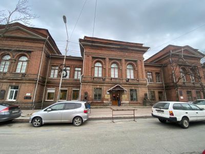 Здание Восточного института