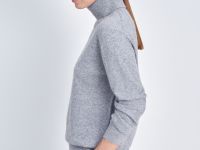 Свитер свободного силуэта с воротником-стойкой