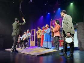 В Якутске состоялся пресс-показ музыкального спектакля «Кынаттаах таптал»