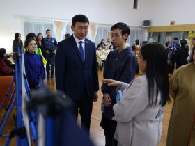 В Якутске ко Дню родного языка и письменности наградили выдающихся деятелей