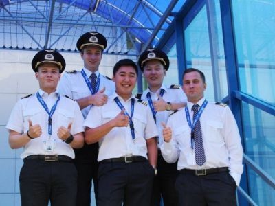 Авиакомпания «Якутия» приглашает выпускников на прохождение медкомиссии ВЛЭК