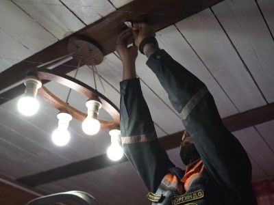 Более чем ста семьям участников СВО установили пожарные извещатели в Якутске