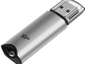 USB-накопитель Silicon Power M02 32 ГБ Серебристый