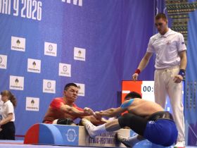 Реванши и сенсации. Мас-рестлеры Якутии завоевали еще шесть золотых медалей чемпионата России