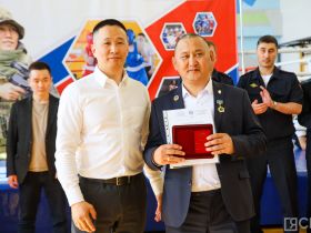 В Якутске стартовал турнир по боксу памяти выпускника кадетской школы Егора Татаринова