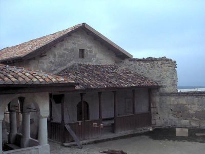 Караимская кенаса (малая)