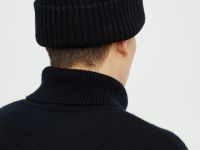 Вязаная шапка