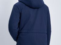 Утепленное пальто с капюшоном