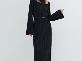 Трикотажное платье с ремнём, Черный