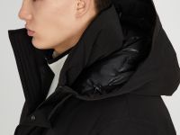 Пуховое полупальто с накладными карманами и капюшоном