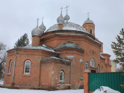 Здание бывшей Троицкой церкви
