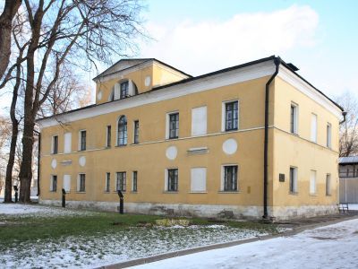 Здание быв. Духовного училища