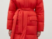 Утепленное пальто с поясом